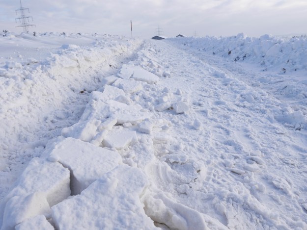 Winter_Schnee_Feldweg_Allgäu